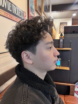 ドゥーエン 守口店(DoEN) スパイキーショート×ピンパーマ