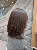 表参道酸性ストレート艶髪ミディアムレイヤーアッシュグレー40代
