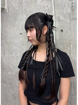 オーン 渋谷(OOn) ツインおだんごリボンアレンジ