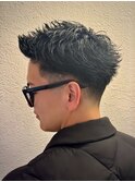 大人のツーブロックアップバングショート