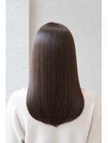 ビビ バイ マグ 岡谷店(bivi by Mag)&nbsp;上品ツヤ髪ストレートロング