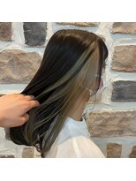 オッジ 六本松店(oggi)&nbsp;ミルクティーベージュインナーカラー