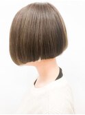 ショート 切りっぱなしボブ