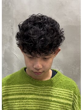 スイッチ(men's SWITCH) 大分メンズプードルパーマスパイラルマッシュ刈り上げショート