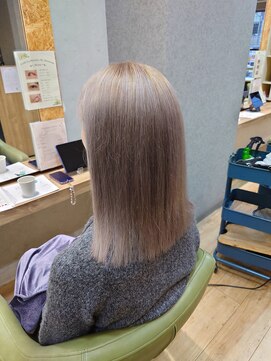 ブロッサム 東中野店 透明感カラー★20代30代ダブルカラーブリーチグレージュアッシュ