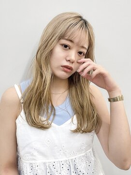 シアエミュー 新越谷店(SHEER emu) 柔らかベージュスタイル