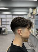 フェード×センターパート