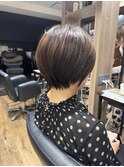 くびれショート　白髪ぼかし　脱白髪染め　ココアブラウン