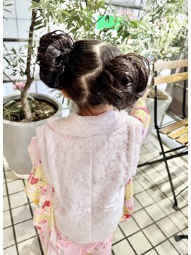 ゼストソエル(ZEST soell) ツインお団子ヘア 付け毛 三歳アレンジ【立川/soell/水島】