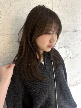 【YOKE】オリーブブラウンレイヤーミディアム顔周りカット前髪