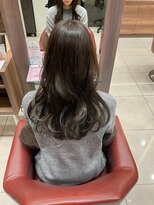 ゼル 草加中央店(ZELE) ロングのレイヤースタイル