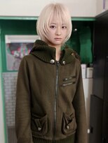 スリット(slit)&nbsp;ホワイトブロンド×ショートボブ