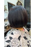酸性ストレートボブ