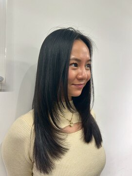 コックニー ヘアーアンドビューティー(COCKNEY HAIR BEAUTY) 顔周りにレイヤー