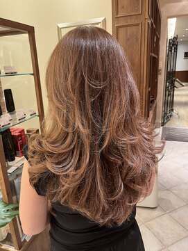 ビュートリアム265(BEAUTRIUM 265) レイヤーカット小顔カット大人ヘア髪質改善30代40代50代銀座