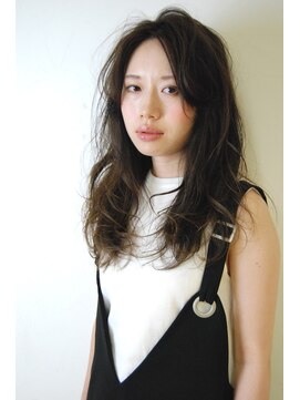 ディンプル(DIMPLE) ダークトーンのグレージュゆるゆるカール