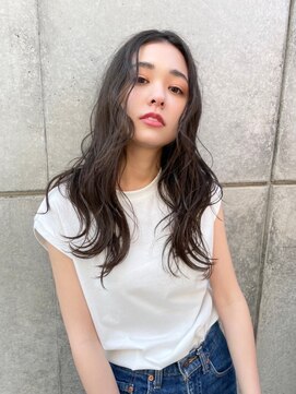 テイラー(Taylor) 【Taylor 大宮】ブルーブラック×波巻きロング