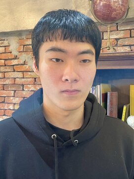 アンリ(Henri) [オカダケント]ナチュラルベリーショート