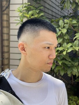 ドルクス 日本橋(Dorcus) スキンフェードボウズ