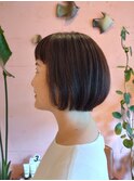 フェミニンボブ