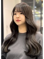 ジラソル(girasol)&nbsp;韓国風レイヤー×顔まわりカット×前髪カット×グレージュ