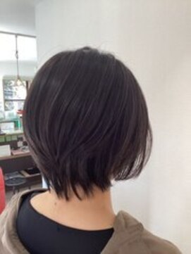 フラップ(Flap) ひし形ショートボブ