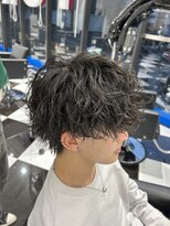 オーシャントーキョー(OCEAN TOKYO)&nbsp;メンズパーマツイスパ波巻きスパイラルマッシュセンターパート