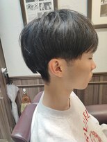 ミリオンバックス 上野(Million Bucks)&nbsp;ツーブロックマッシュ