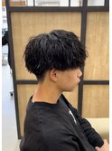 刈り上げツーブロックツイストスパイラルパーマメンズマッシュ
