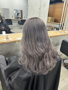 モノ(mono) ラベンダーグレージュ