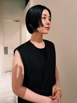 アルシュ 南堀江(ARCHE) ぱつっと前髪ボブ