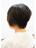 お手入れ簡単ふんわりショートボブ