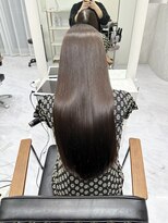 エレリー 名駅(EleRe)&nbsp;EleRe 名駅/名古屋/髪質改善/縮毛矯正/カラー/レイヤーカット