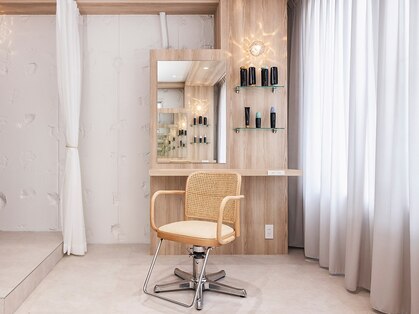 ティアレ(Tiare)の写真