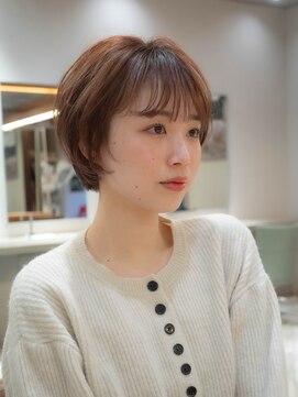 サーカス バイ ビュートリアム 青山(CIRCUS by BEAUTRIUM) ショートボブレイヤーパーマニュアンスパーマボブ青山表参道