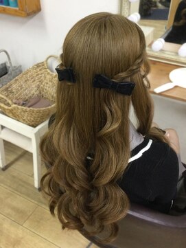 ヘアアンドメイク ゼン ヨコハマ(Hair&Make ZEN YOKOHAMA) ねじりハーフツイン
