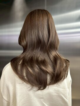 ペレ 原宿(PELE) ダブルカラー/ケアブリーチ/羽エクステ/原宿