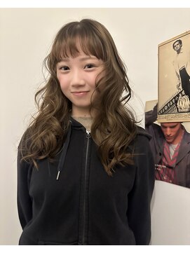 ニーム 栄(nimes) レイヤーカット/ロングヘアヘア「栄・矢場町」