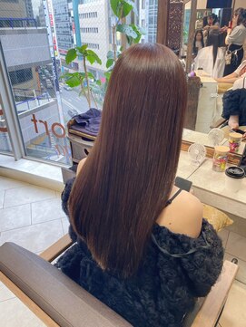 ヘアリゾート粋 ティガ 池袋店(tiga) ストレートヘア/チョコレートブラウン/透明感カラー
