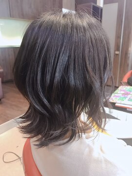 リマヘアー(lima hair) クセ毛カットお手入れ簡単まとまりウルフ