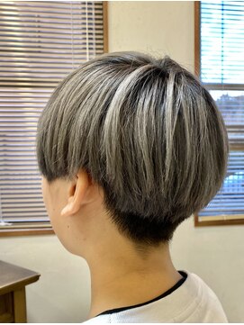 セラヴィ 【ce’lavie 石島】グラデーションシルバー