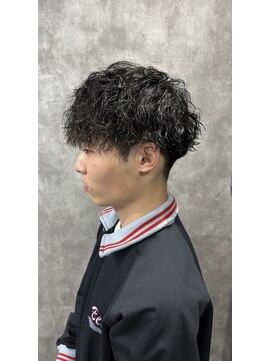 スピン 本八幡(SPIN) スペインカール/スパイキーショート/ブルーブラック/本八幡