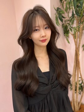ボタン シブヤ(VOTAN SHIBUYA) 韓国ヘア/くびれヘア/顔まわりカット/前髪あり/