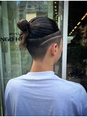 1634韓国ブラックヘアバリカンアートフェードブレイズマンバン