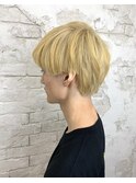ハイトーングレージュ