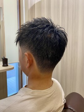 アクイール イストワール(Accueillir Histoire) スパイキーショート［波巻きパーマ/ツイストスパイラルパーマ]