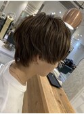 ショートボブ