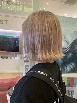 コワファースト させぼ五番街店(COIFF1RST) ミルキーベージュ★