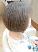 グレイヘアー/ボブスタイル