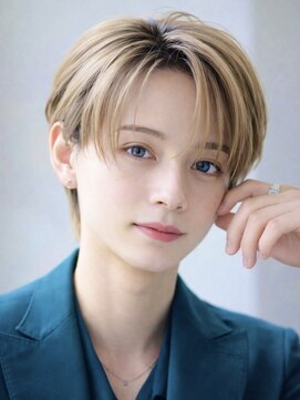 オーシャントーキョー サニー 原宿(OCEAN TOKYO Sunny) ハイトーンカラーフェザーパーマニュアンスパーマセンターパート